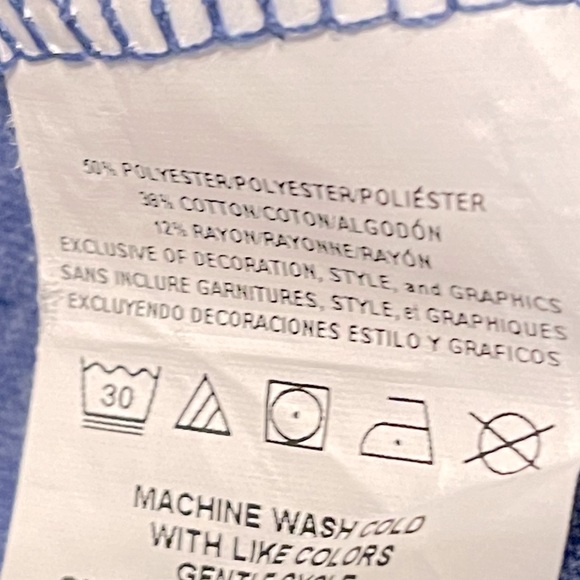 MLB Kansas City Royals Women's Size L V-Neck Short Sleeve T-Shirt - Picture 8 of 8